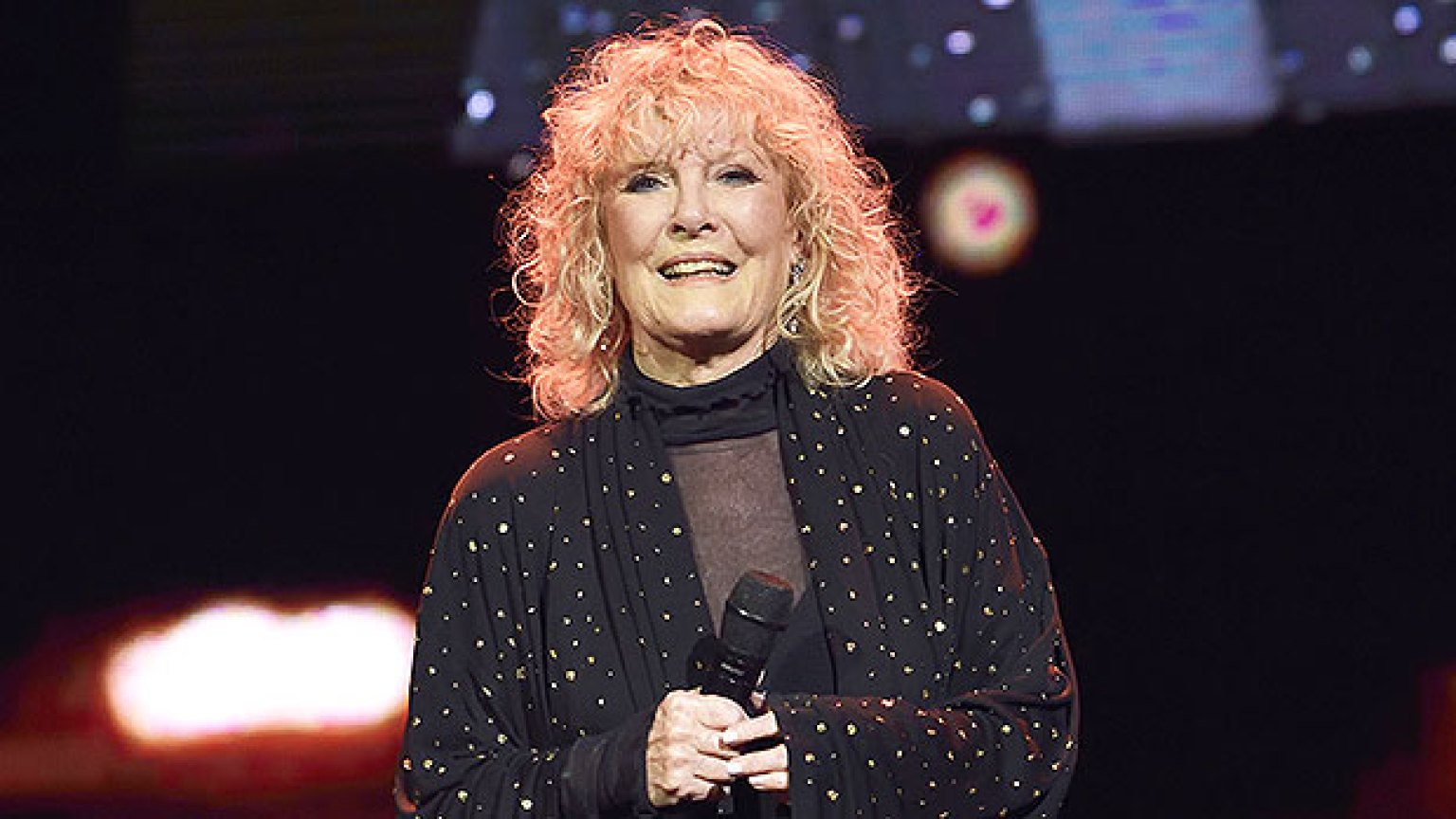 Who Is Petula Clark? 5 Things About British ‘Downtown’ Singer