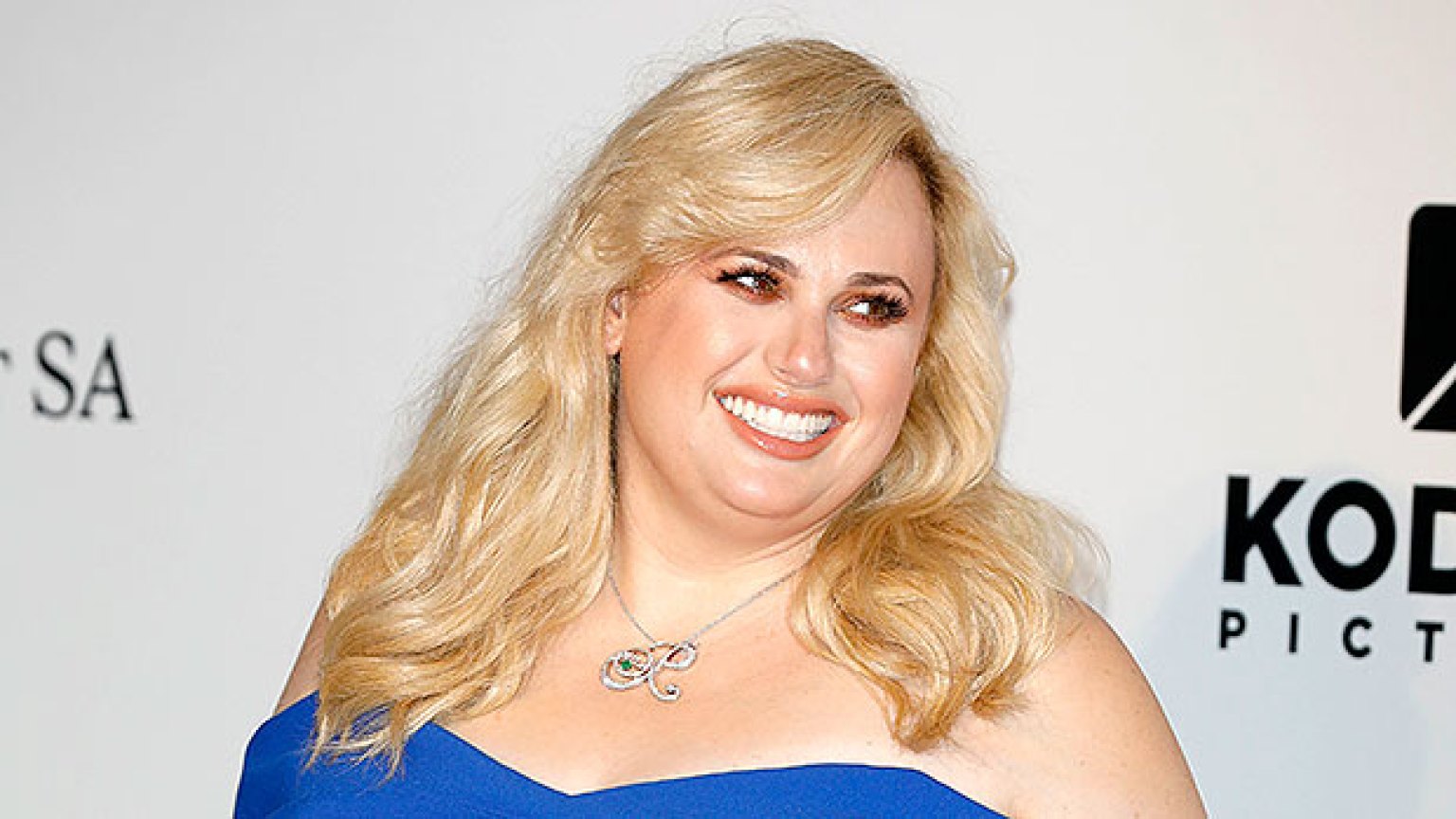 Rebel Wilson Shows Off Weight Loss In Swimsuit Austria Photos