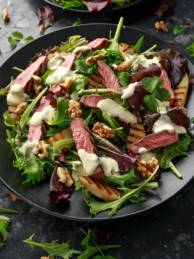 How to Make Steak Salad with Cilantro Lime Sauce