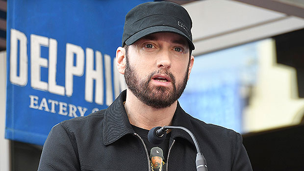 Eminem S Apology To Rihanna On Zeus Explained Hollywood Life