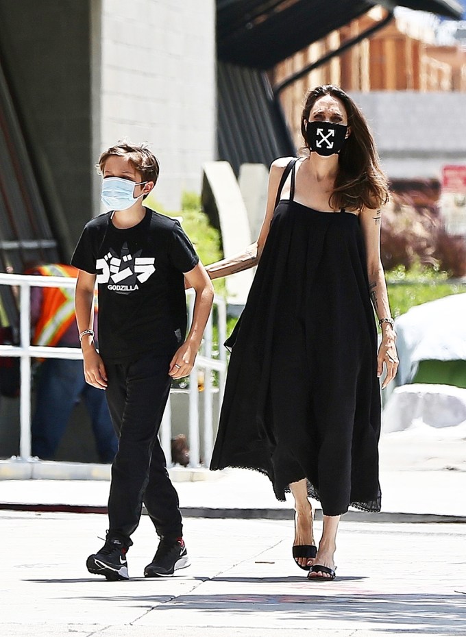Angelina Jolie & Knox Go Shopping