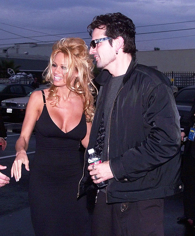 Pamela Anderson & Tommy Lee's Romantic Timeline: Photos – Hollywood Life