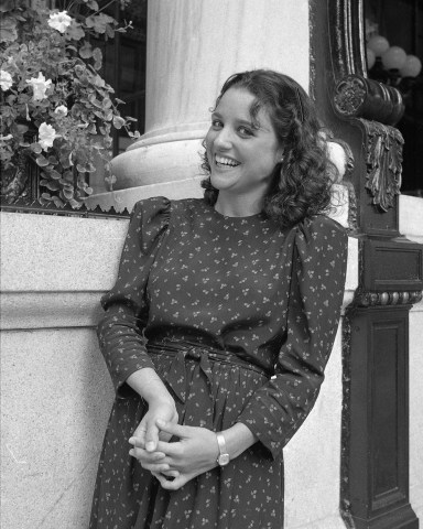 Newest cast member of "Saturday Night Live," Julia Louis-Drefus is shown at a breakfast at the Plaza Hotel, Sept. 12, 1982.  (AP Photo/Nancy Kaye)