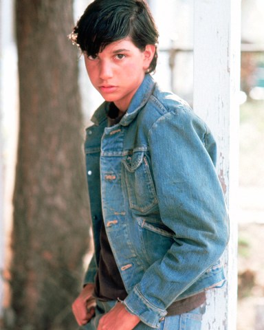 THE OUTSIDERS, Ralph Macchio, 1983, © Warner Brothers/courtesy Everett Collection