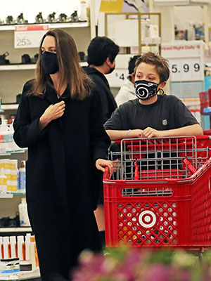 Angelina Jolie & Son Knox Go Food Shopping: Photo – Hollywood Life