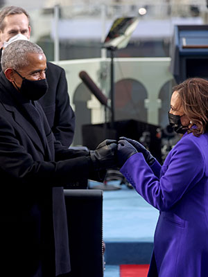 Barack Obama and Kamala Harris Fist Bump At Inauguration — See pic picture