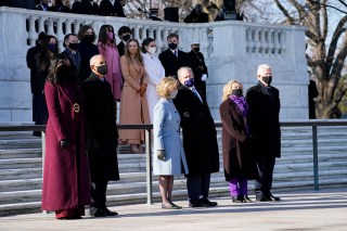 Former President Barack Obama and his wife Michelle, former President George W. Bush and his wife Laura and former President Bill Clinton and his wife former Secretary of State Hillary Clinton stand at the Tomb of the Unknown Soldier at Arlington National Cemetery during Inauguration Day ceremonies in Arlington, Va. (AP Photo/Evan Vucci)