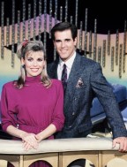 WHEEL OF FORTUNE, desde la izquierda: Vanna White, Rolf Benirschke, (1989), 1975-, ©ABC/cortesía Everett Coll