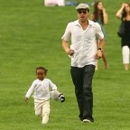 Brad Pitt and Zahara playing in Central Park, NYC