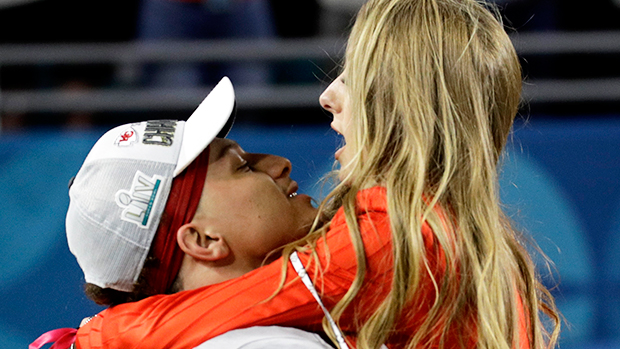 Tom Brady & Patrick Mahomes Share a Hug After Super Bowl 2021: Photo  4523257, 2021 Super Bowl, Patrick Mahomes, Tom Brady Photos