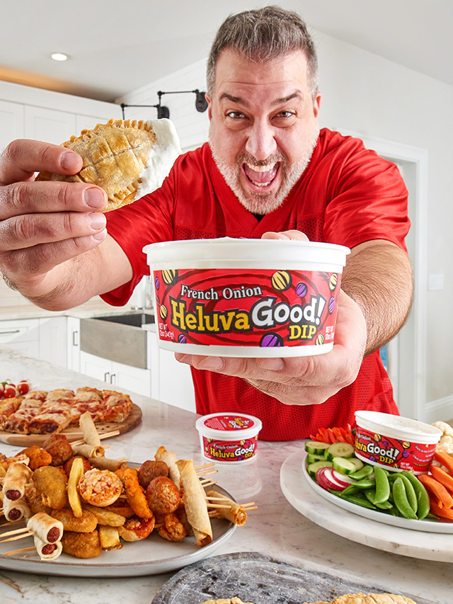 uper Bowl Snack Recipe: Football Chili Pockets