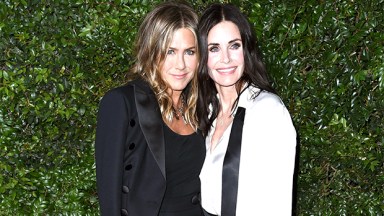 Jennifer Aniston and Courteney Cox