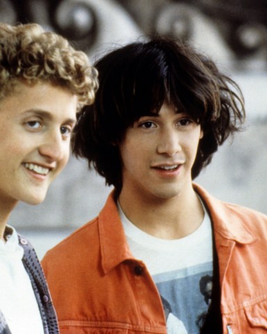 BILL AND TED'S EXCELLENT ADVENTURE, from left: Alex Winter, Keanu Reeves, 1989, © Orion/courtesy Everett Collection