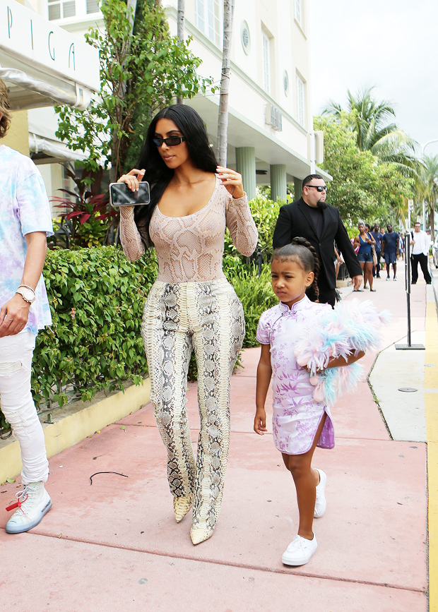 Kim Kardashian Debuts Hermès Bag Painted by Baby North - PurseBlog