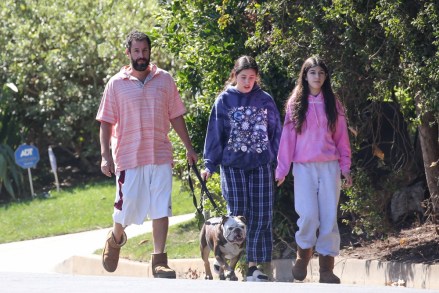 Los Angeles, CA  - *EXCLUSIVE*  - Adam Sandler throws on a pair of Ugg boots and goes on a walk through his LA neighborhood with the company of his two daughters, Sadie and Sunny.Pictured: Adam SandlerBACKGRID USA 10 OCTOBER 2021 BYLINE MUST READ: BACKGRIDUSA: +1 310 798 9111 / usasales@backgrid.comUK: +44 208 344 2007 / uksales@backgrid.com*UK Clients - Pictures Containing ChildrenPlease Pixelate Face Prior To Publication*