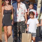 *EXCLUSIVE* Scott Disick and girlfriend Amelia Hamlin go to lunch with his kids in Malibu