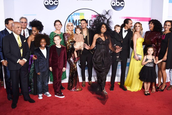 Diana Ross At The 2017 American Music Awards With Her Family
