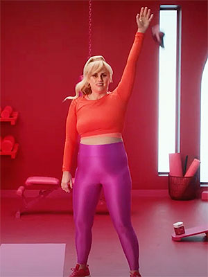 Rebel Wilson's Pink Lycra Leggings: Shows Weight Loss In Olly