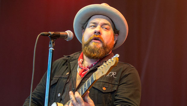 Who Is Nathaniel Rateliff 5 Things About Snl Singer Making Debut Hollywood Life