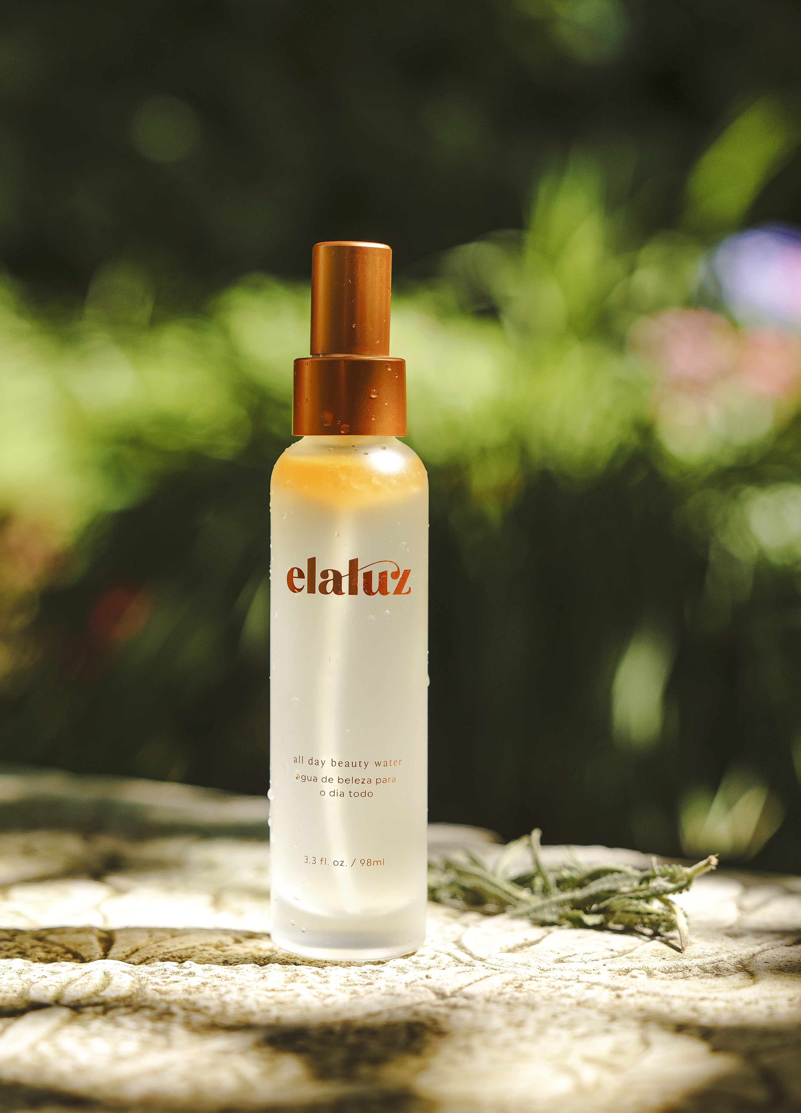 Camila Coelho, Luxury Brand Partners Launch Beauty Company, Elaluz