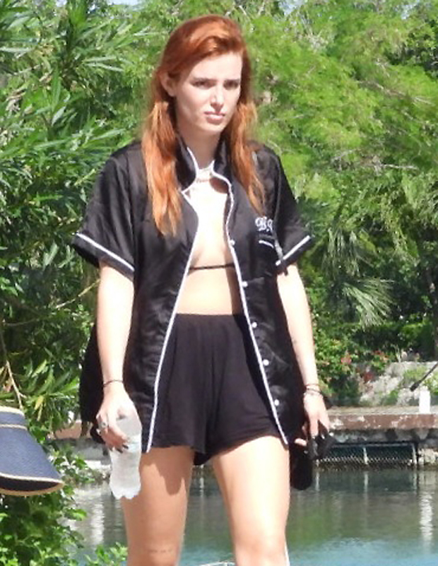 Bella thorne 