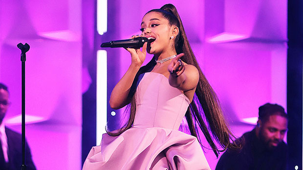 Ariana Grande Joins ‘the Voice Season 21 And Is Replacing Nick Jonas Hollywood Life 