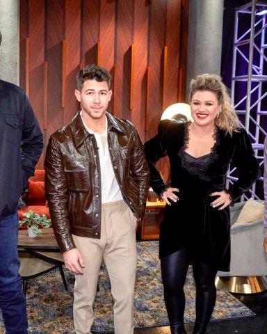 THE VOICE  -- "Blind Auditions" --  Pictured: (l-r) Blake Shelton, Nick Jonas, Kelly Clarkson, John Legend -- (Photo by: Trae Patton/NBC)