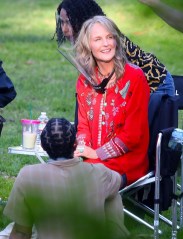 Los Angeles, CA  - *EXCLUSIVE*  Actress Helen Hunt gets into character filming a scene for her show 'Blindspotting' at a park in Los Angeles. The actress was seen filming a scene holding a bunch of helium balloons that get away from her. In between takes, Helen sat with cast members Jasmine Cephas Jones, Candace Nicholas-Lippman and Margo Hall.Pictured: Helen HuntBACKGRID USA 15 FEBRUARY 2022USA: +1 310 798 9111 / usasales@backgrid.comUK: +44 208 344 2007 / uksales@backgrid.com*UK Clients - Pictures Containing Children
Please Pixelate Face Prior To Publication*