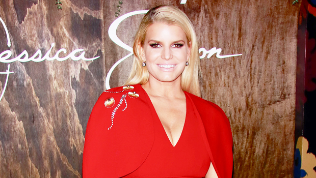 Jessica Simpson Says She Threw Out Scales Doesn T Know Her Weight Hollywood Life