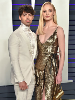 Joe Jonas posts flirty Instagram of wife Sophie Turner hours after