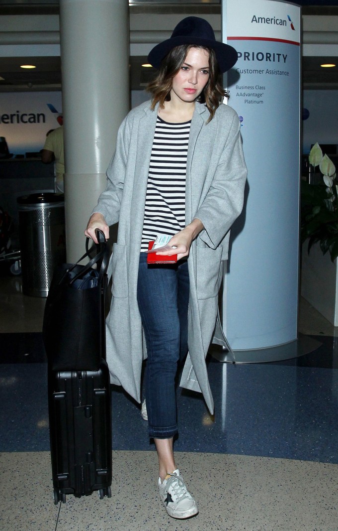 Mandy Moore At LAX In 2015