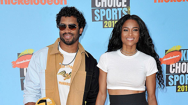 Ciara & Russell Wilson Pose With Kids In Easter Bunny Video – Hollywood Life