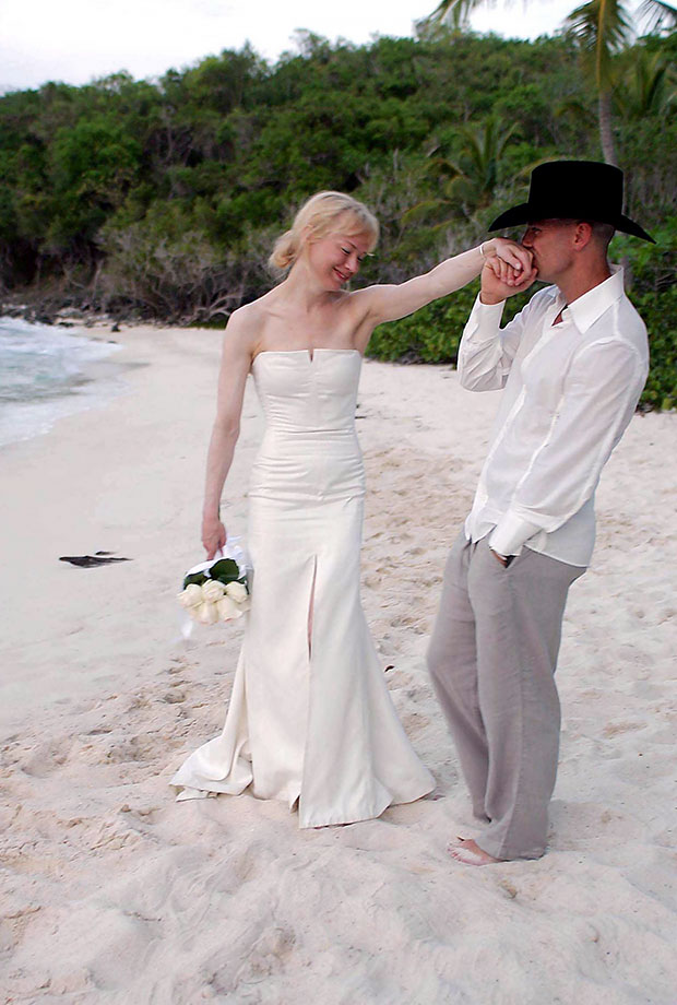 Kenny Chesney and Renee Zellweger