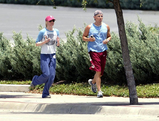 Kenny Chesney and Renee Zellweger