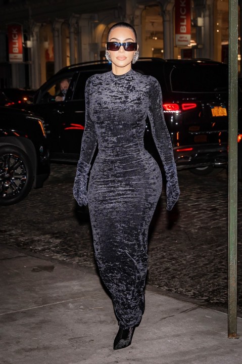 Kim Kardashians Single Outfits Sexiest Looks After Divorce
