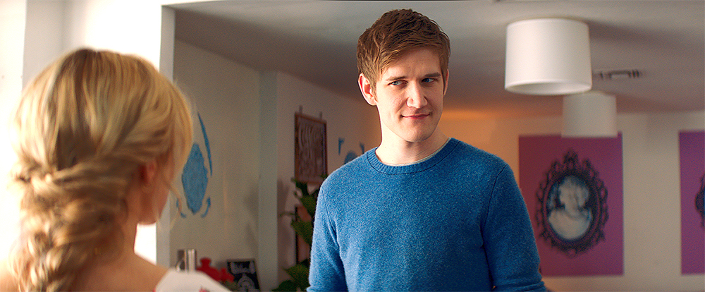 Bo Burnham stars as "Ryan“ in director Emerald Fennell’s PROMISING YOUNG WOMAN, a Focus Features release.  
Credit: Courtesy of Focus Features