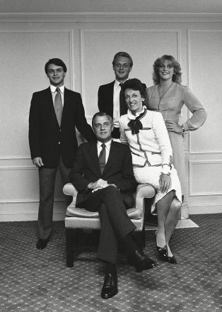 Vice President Walter Mondale, his wife Joan, and their children are pictured in New York, . The children from left are: William; Ted; and Eleanor
Mondale Family 1980, New York, USA