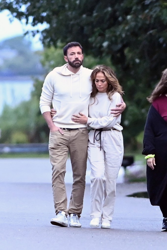 Jennifer Lopez & Ben Affleck In The Hamptons
