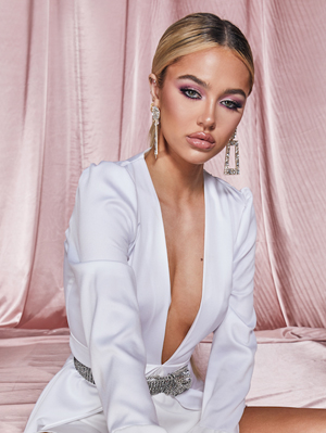 Delilah Belle Hamlin on 'spicy' lingerie and style advice from mom Lisa  Rinna