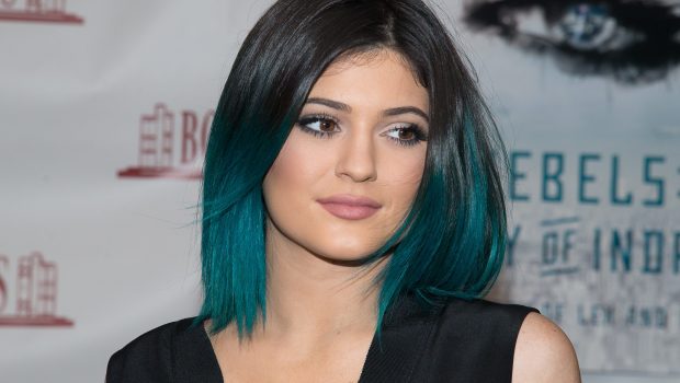 Kylie Jenner Before & After Plastic Surgery: Photos With Lip Fillers & More