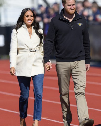 Meghan Duchess of Sussex Prince Harry  17 Apr 2022 5th edition of the Invictus Games, The Invictus Games Stadium, Zuiderpark, The Hague, The Netherlands - 17 Apr 2022