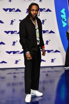 Kendrick Lamar MTV Video Music Awards, Llegadas, Los Ángeles, EE.UU. - 27 de agosto de 2017 vistiendo PRADA