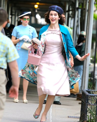 Rachel Brosnahan is seen on the set of "The Marvelous Mrs Maisel" in New York City. NON-EXCLUSIVE May 17, 2021 210517JP5 Los Angeles, CA www.bauergriffin.com. 17 May 2021 Pictured: Rachel Brosnahan. Photo credit: Jose Perez/Bauergriffin.com / MEGA TheMegaAgency.com +1 888 505 6342 (Mega Agency TagID: MEGA755388_005.jpg) [Photo via Mega Agency]