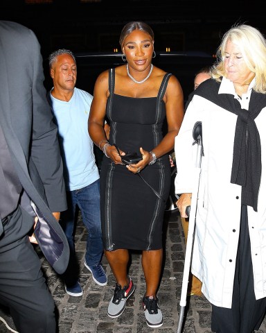 New York, NY  - Serena Williams arrives for dinner with a friend at Pasti's after doing the Jimmy Fallon Show during fashion week.Pictured: Serena WilliamsBACKGRID USA 13 SEPTEMBER 2022 BYLINE MUST READ: Fernando Ramales / BACKGRIDUSA: +1 310 798 9111 / usasales@backgrid.comUK: +44 208 344 2007 / uksales@backgrid.com*UK Clients - Pictures Containing ChildrenPlease Pixelate Face Prior To Publication*
