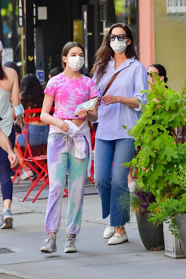 Suri Cruise, Katie Holmes