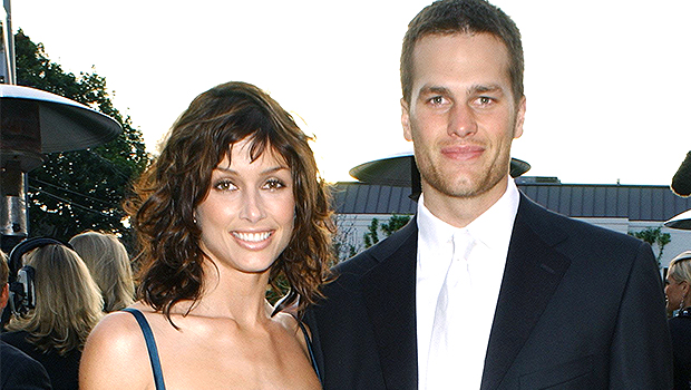 Blended Family Pic! Tom Brady Honors Bridget and Gisele on Mother's Day  [Video]