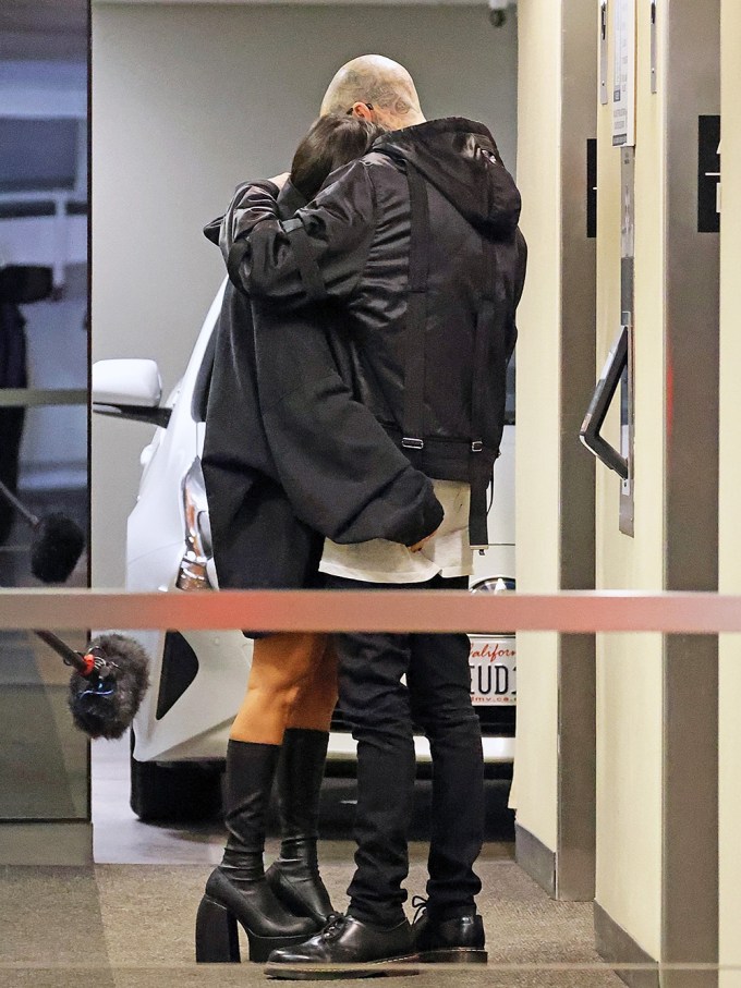 Kourtney Kardashian & Travis Barker Hug
