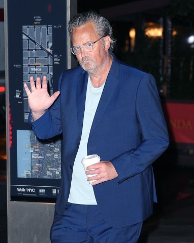 Matthew Perry is up bright and early to promote his new book 'Friends, Lovers and the Big Terrible Thing' on Good Morning America in New York City

Pictured: Matthew Perry
Ref: SPL5498568 311022 NON-EXCLUSIVE
Picture by: Christopher Peterson / SplashNews.com

Splash News and Pictures
USA: +1 310-525-5808
London: +44 (0)20 8126 1009
Berlin: +49 175 3764 166
photodesk@splashnews.com

World Rights