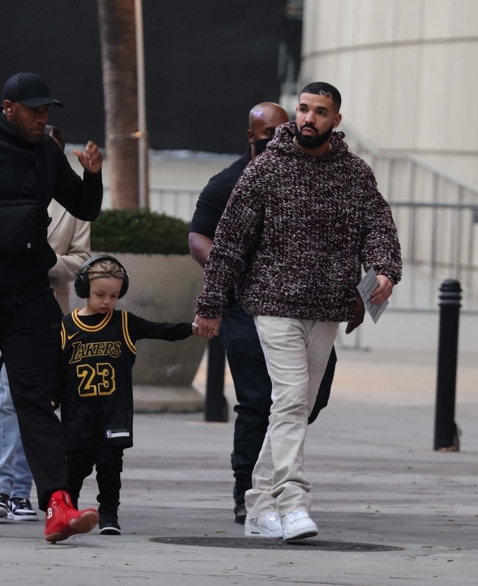 Drake & Adonis Arriving At A Lakers Game