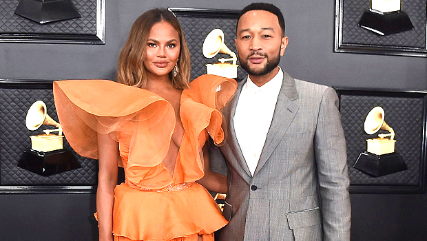 John Legend Gives Update On Chrissy Teigen Amid Bullying Scandal Hollywood Life